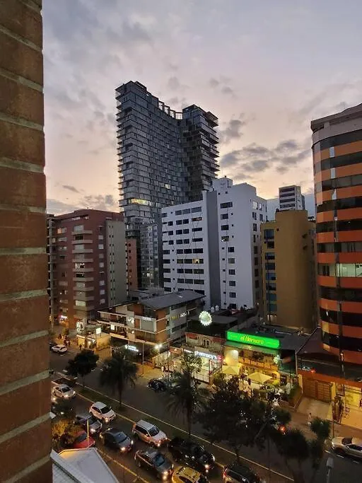 Hermosa Suite La Fontana Quito